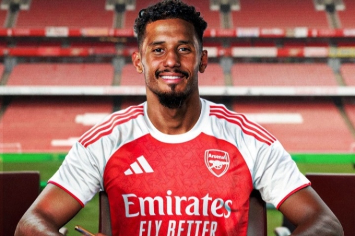 后防中坚留队！官方：萨利巴与阿森纳完成续约，据悉新约至2030年