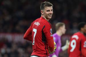 天空嘉宾点评曼联半场：这无疑是他们本赛季最出色的半场表现