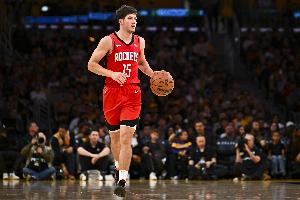 场均4.9分&命中率35.6%！美记：谢泼德这样打下去本季或被交易